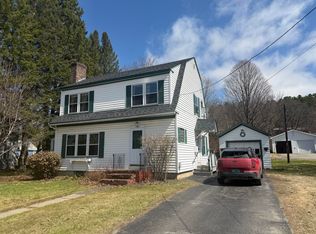 240 Sias Avenue, Newport City, VT 05855