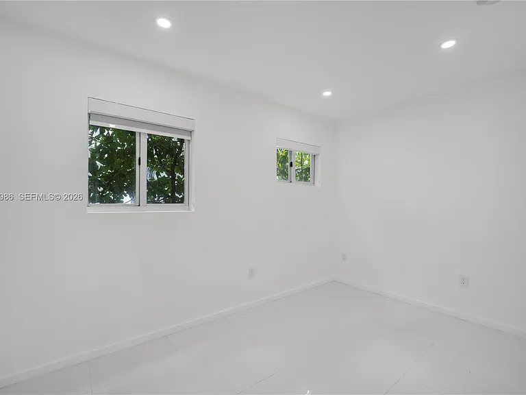 801 15th St #108 — Photo 11
