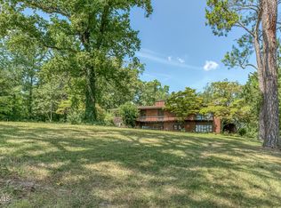 801 Cloudland Dr, Johnson City, TN 37601