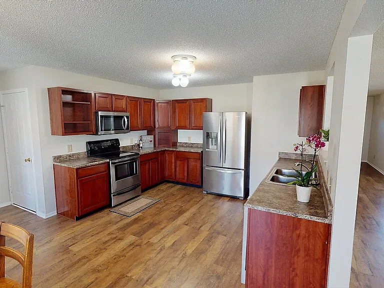 15312 Beam St — Photo 15