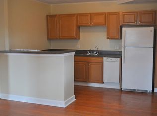 111 Adams St APT 2, Newton, MA 02458