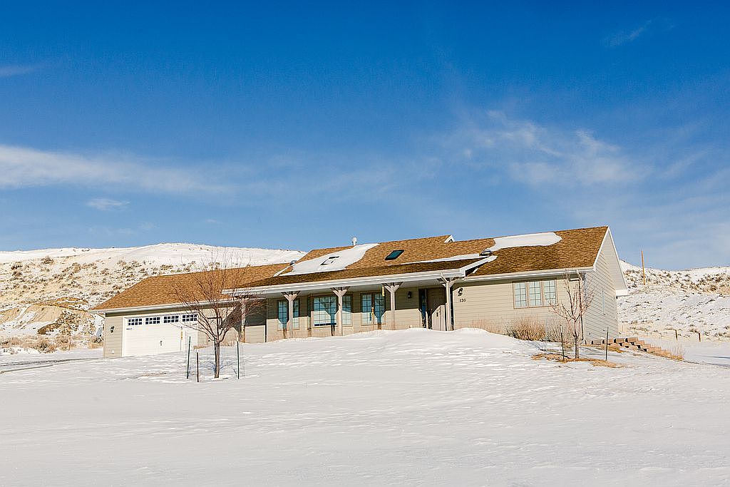 126 Meeteetse Creek Rd, Meeteetse, WY 82433 Zillow