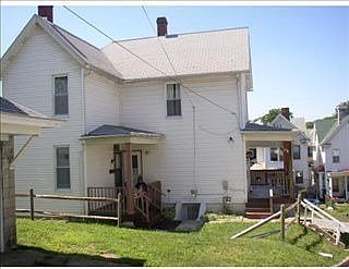 1st image of 319 Brickel St