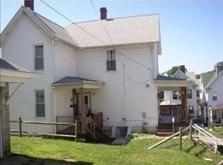 319 Brickel St, Jeannette, PA 15644