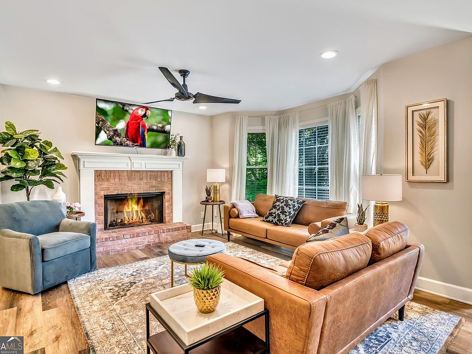 1st image of 2145 Lindley Ln NW