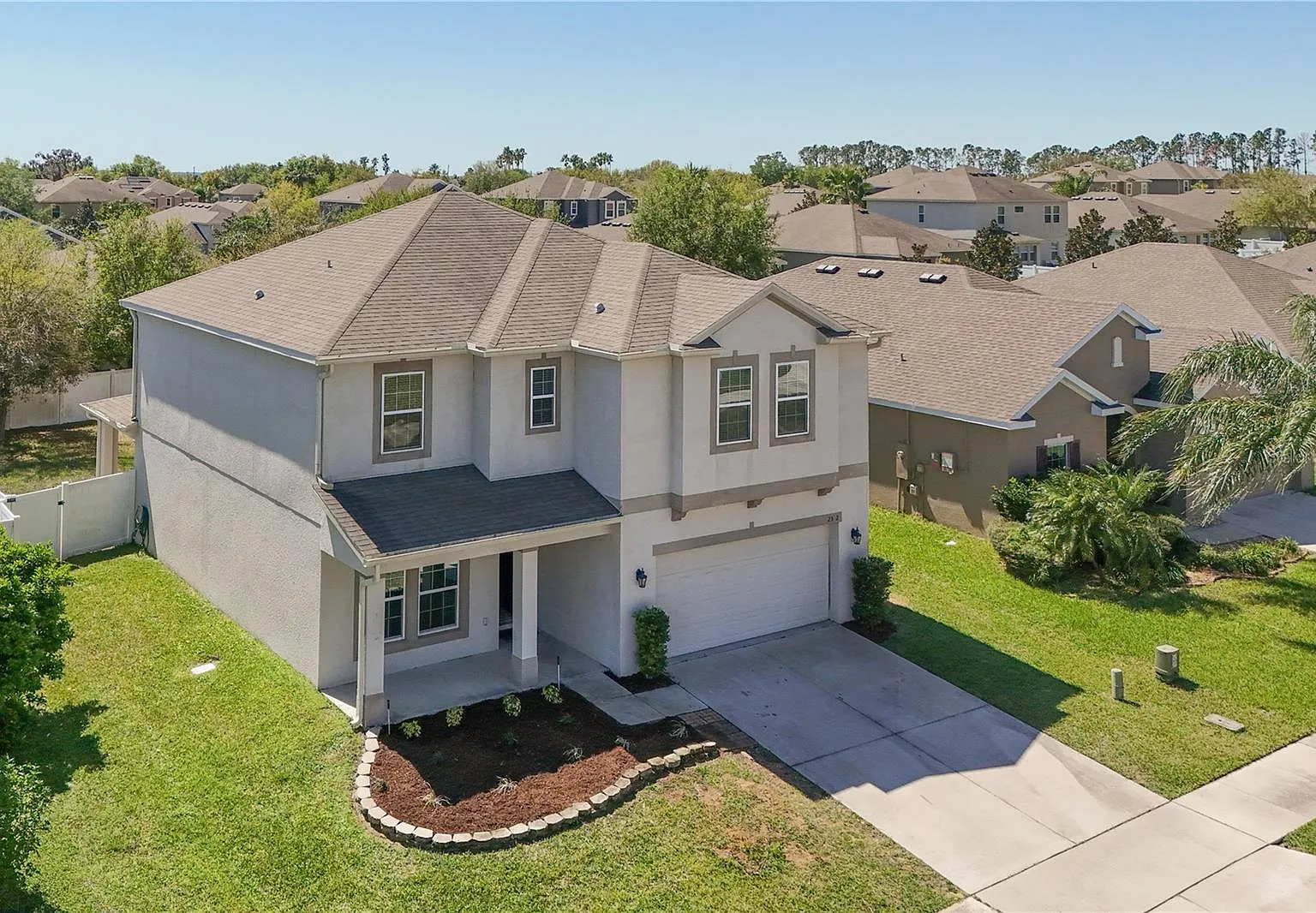 5 bed, 2604 sqft, $2,699 — Photo 3