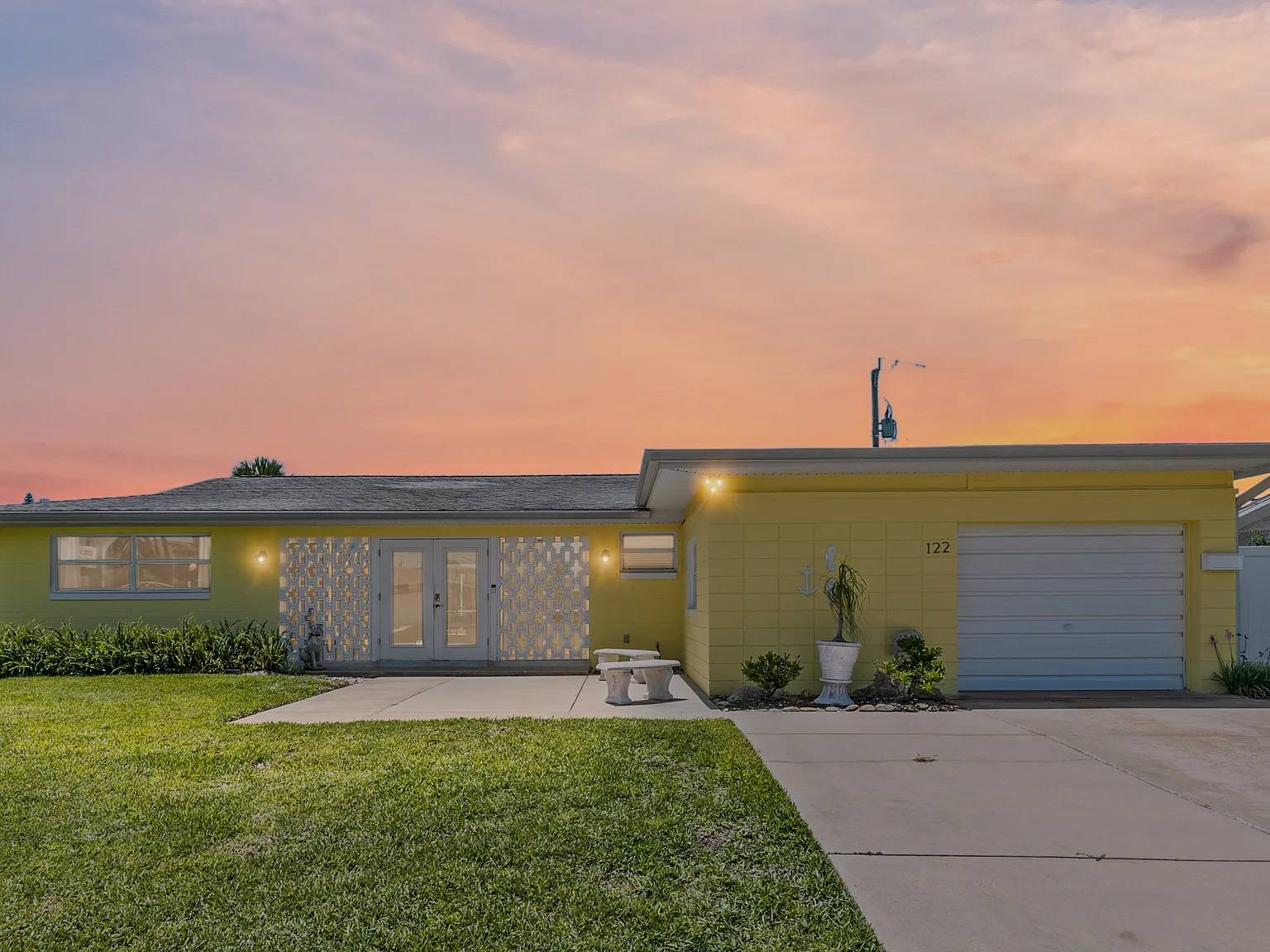 122 Ocean Grove Dr — Photo 3