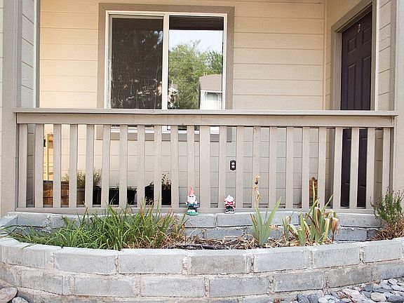 front door garden & rail