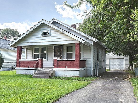 2nd image of 614 Granada Ave