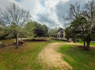 2606 E Fm 2237, Muldoon, TX 78949