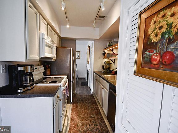 Kitchen View