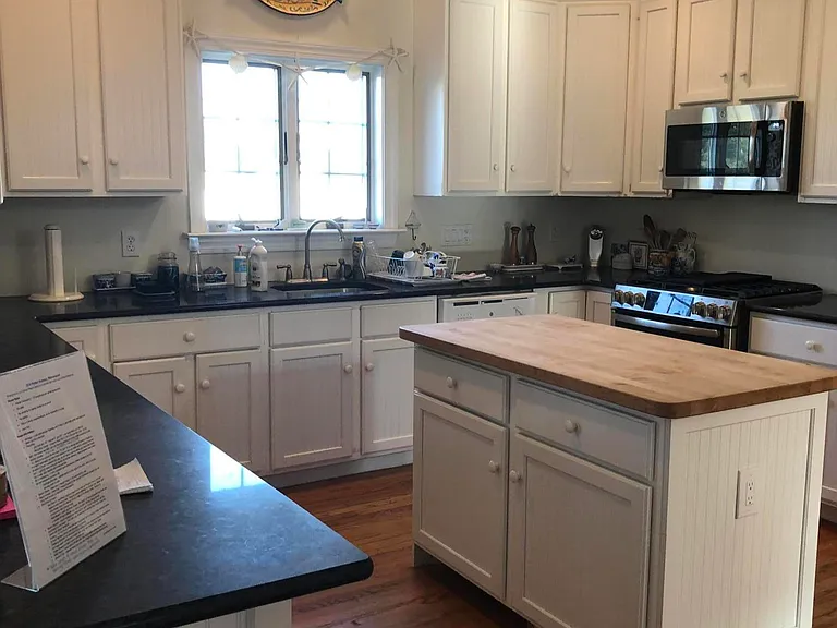 32 N Potter Ave — Photo 6
