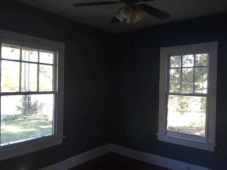 4007 Holly Ave — Photo 7