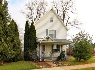 619 S Main St, Eaton Rapids, MI