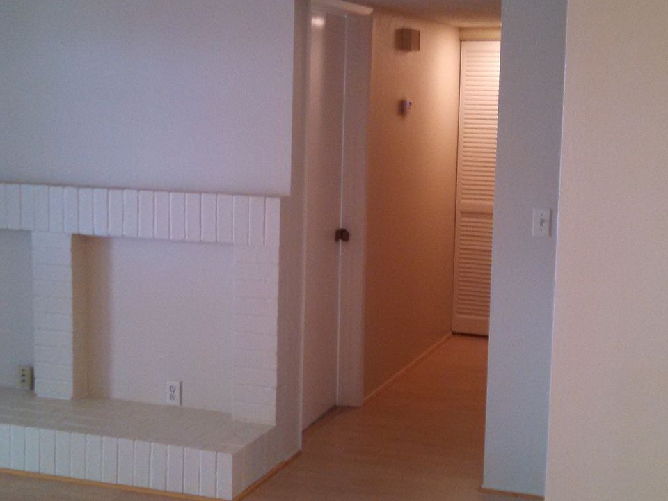 2nd image of 2211 Latham St APT 310
