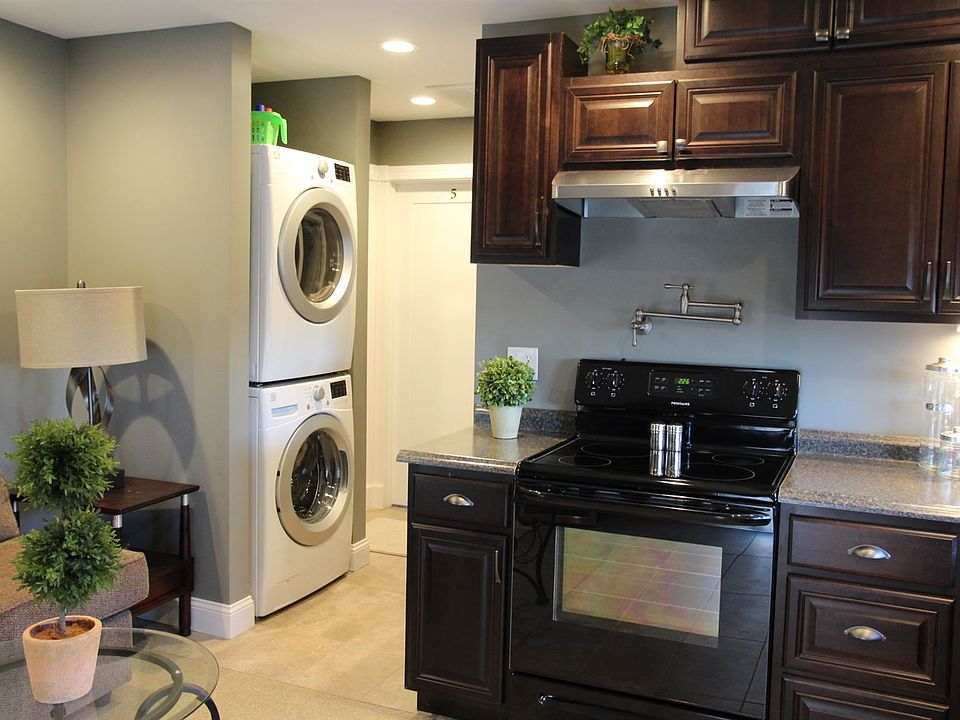 WASHER & DRYER