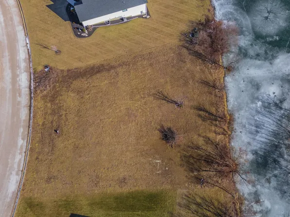 10-15867 Palmer Way, Bloomington, IL 61705