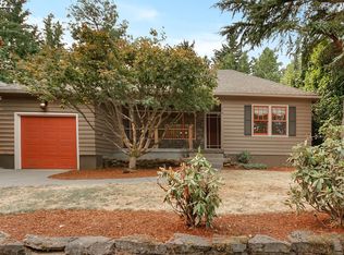 918 Lake Front Rd, Lake Oswego, OR 97034