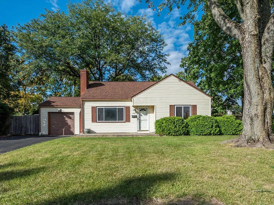1514 Westminster Dr