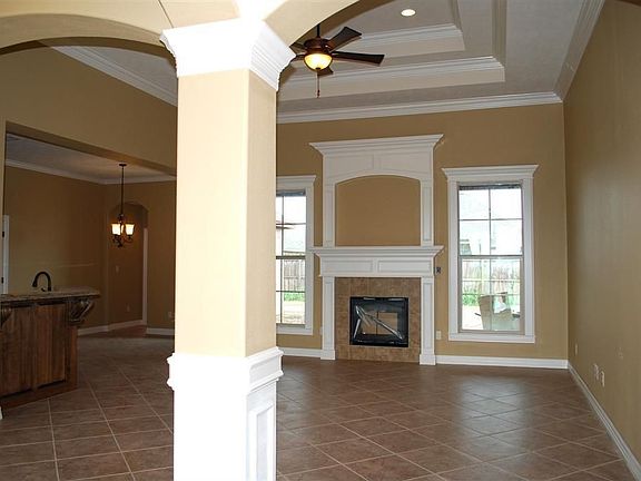 2nd image of 3685 Canyon Ln