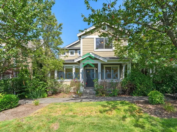 2419 30th Pl NE, Issaquah, WA 98029