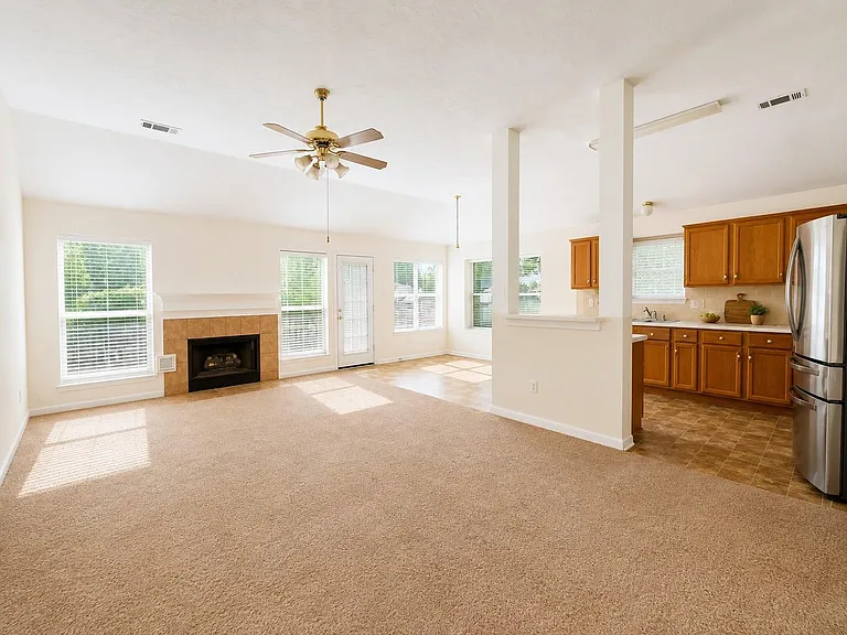 6858 Stillwater Dr — Photo 3