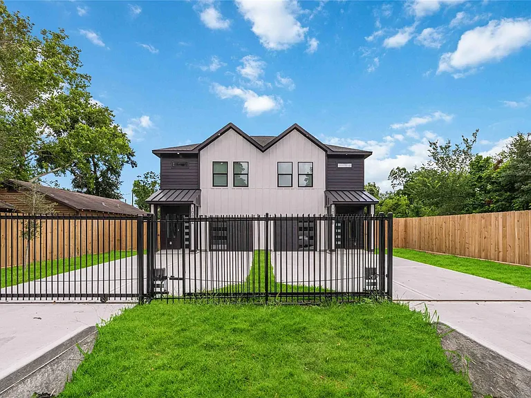 1084 Junell St #A — Photo 3