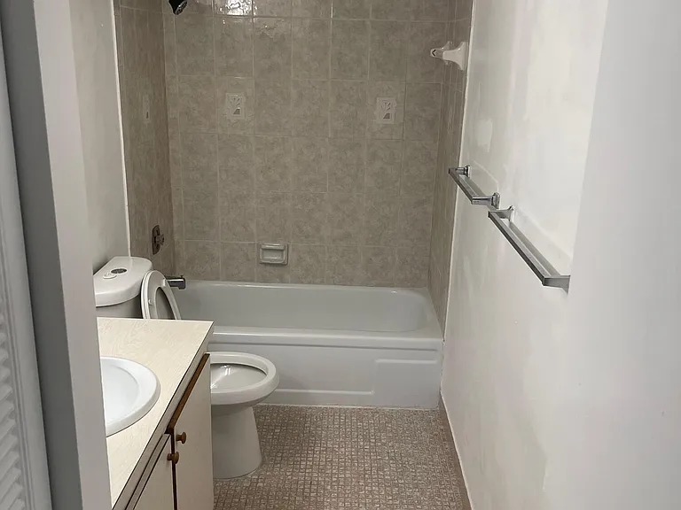 5530 NW 44th St #211C — Photo 14