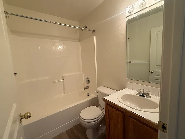 3721 Pierre Ave — Photo 4