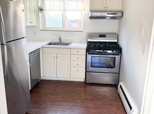 451 Miller Ave, Rochester, MI 48307