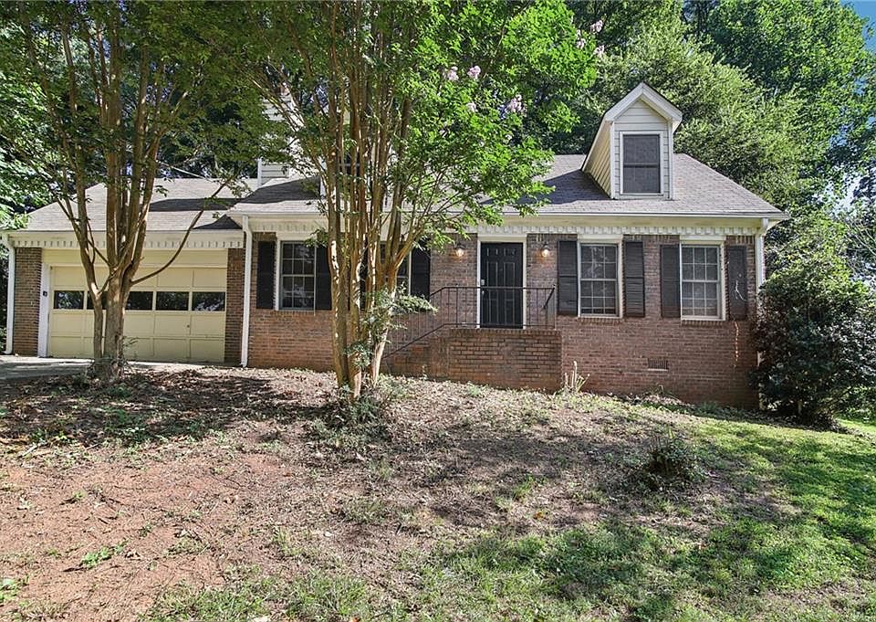 1st image of 1381 Sundale Dr