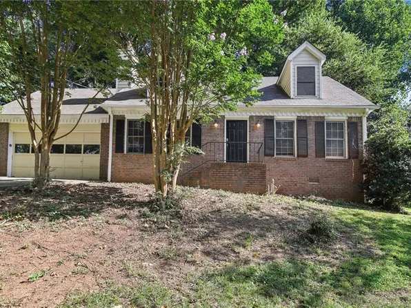 1381 Sundale Dr, Lawrenceville, GA 30046
