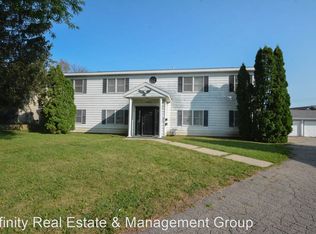 1011 21st St SE APT 3, Rochester, MN 55904