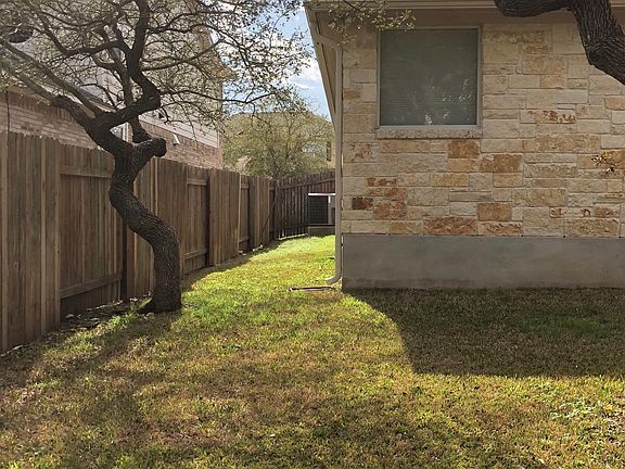 5th image of 7912 Wisteria Valley Dr