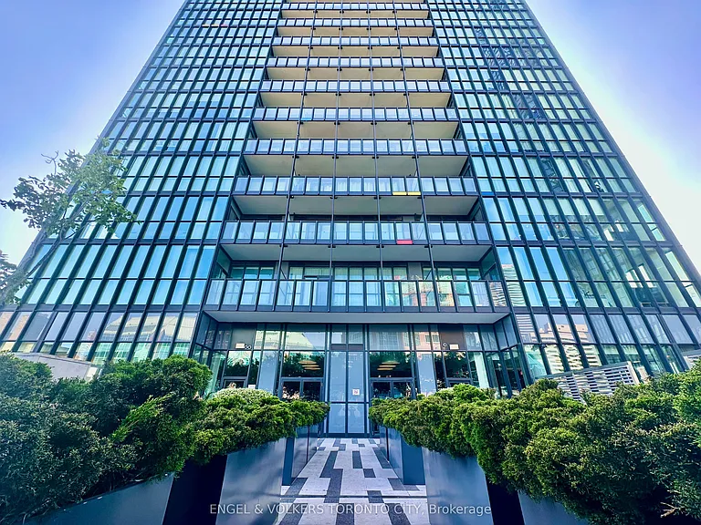101 Charles St E #720 — Photo 14