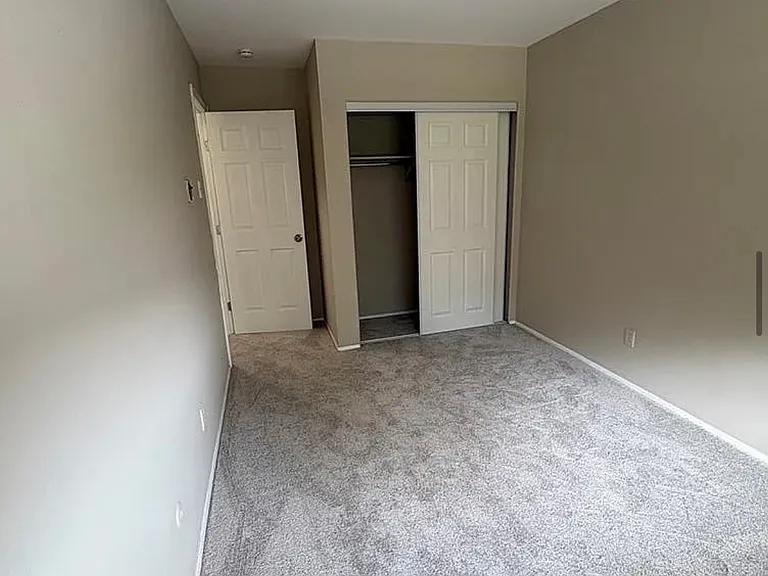 7278 Hazelcrest Dr — Photo 5