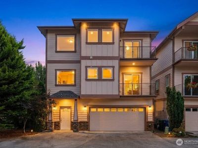 810 5th Avenue NW, Issaquah, WA, 98027