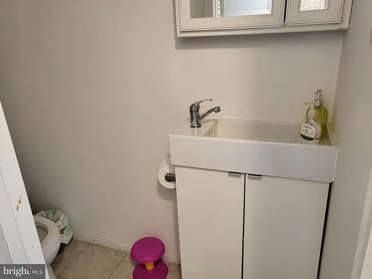 17 Roberts Pl — Photo 7