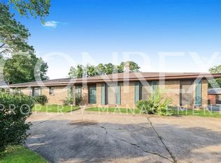 3411 Royal Carriage Dr, Montgomery, AL 36116