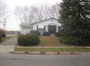 2128 Laurelwood Dr, Columbus, OH 43229