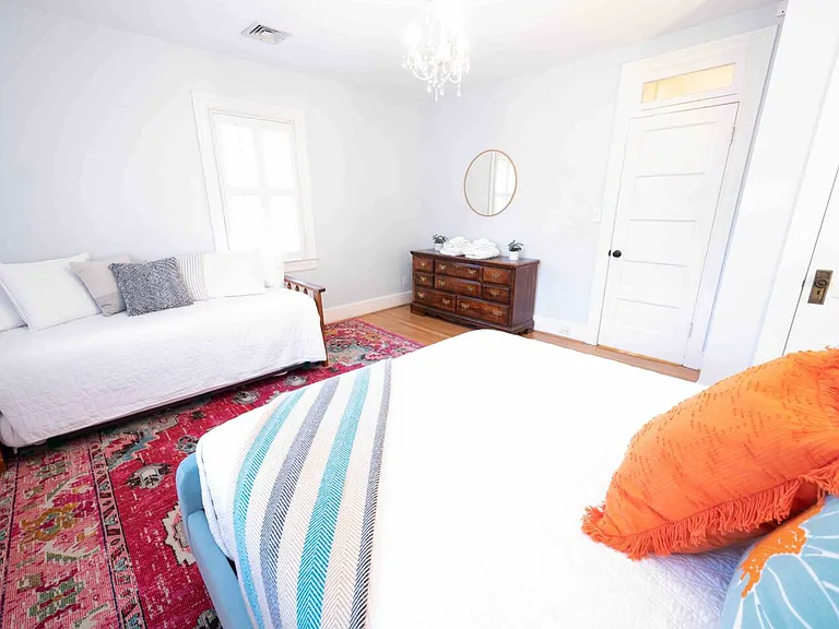 3752 Benton St NW — Photo 15