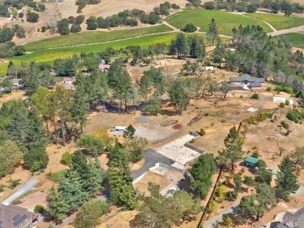 3545 Oak Haven Court, Santa Rosa, CA 95404