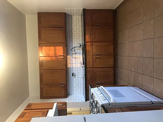 Rented by Contact Realty | media 3