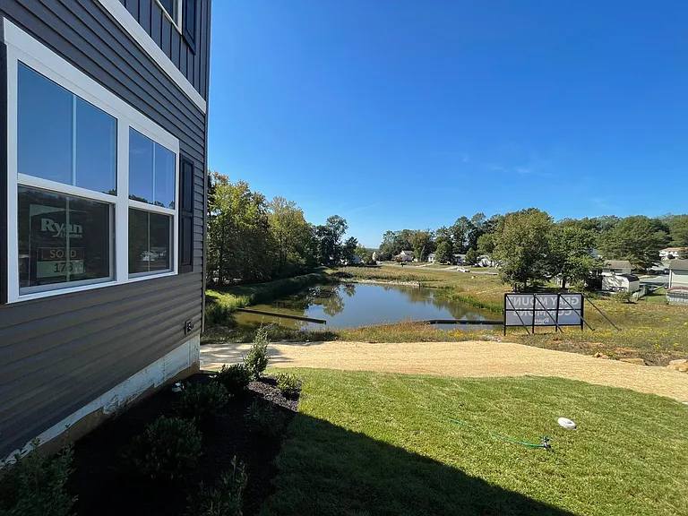 116 Michaels Way — Photo 32
