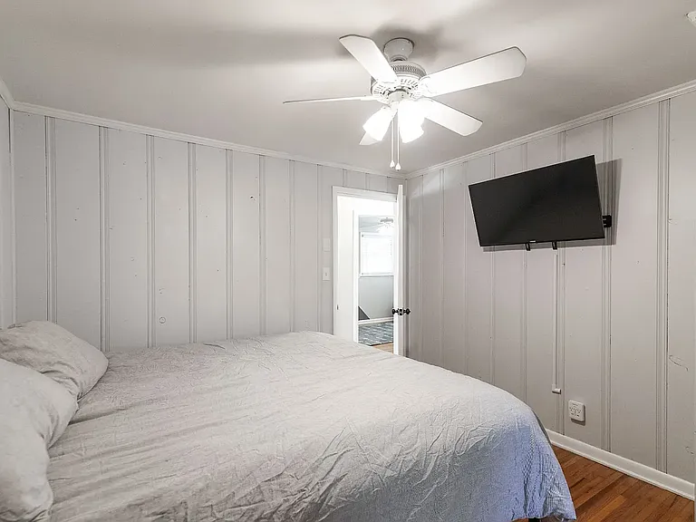4117 Edwards Ave — Photo 8