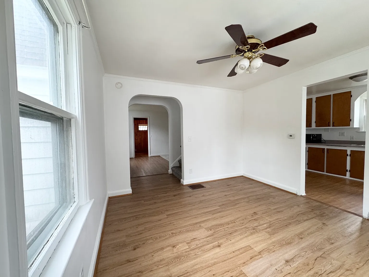 323 Stone Rd — Photo 4