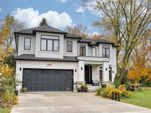 735 Cabana Rd W, Windsor, ON N9G 1B1