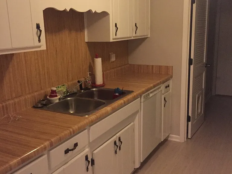25 Oakwood Dr — Photo 16