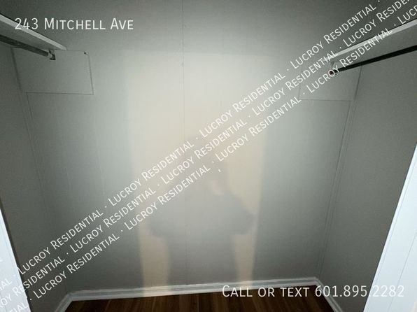 243 Mitchell Ave, Jackson, MS 39216