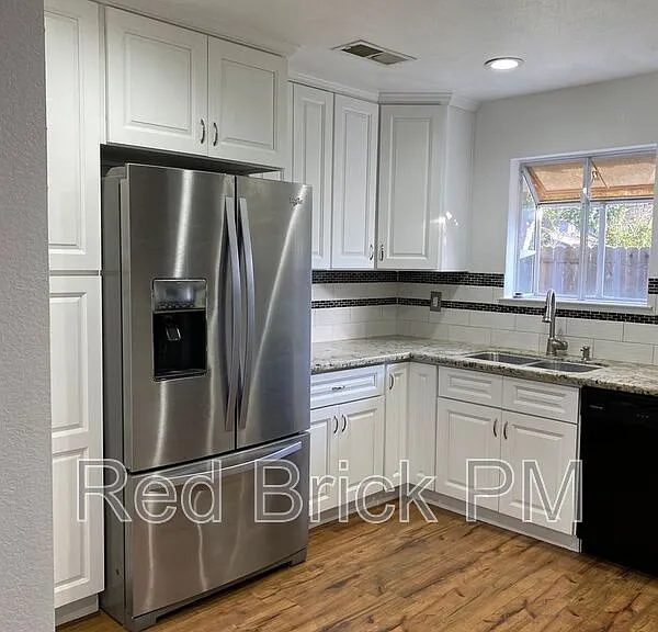 1134 Partridge Dr — Photo 7